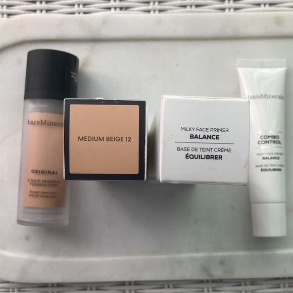 BareMinerals liquid mineral foundation and primer - Picture 4 of 7